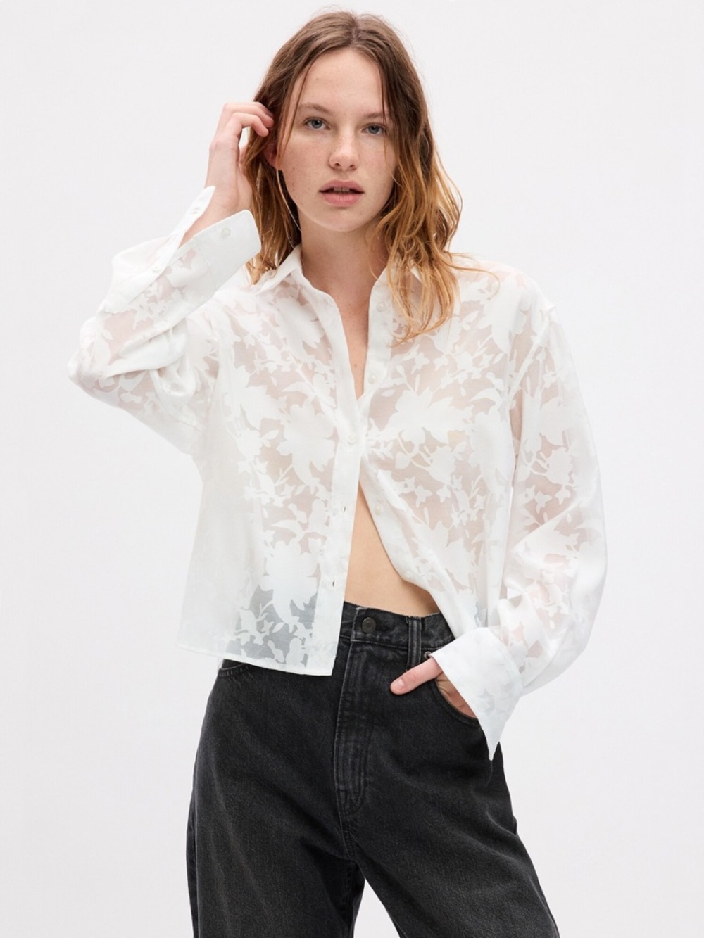 GAP Size S Sheer Floral Cropped Button-Down Collared Shirt - White